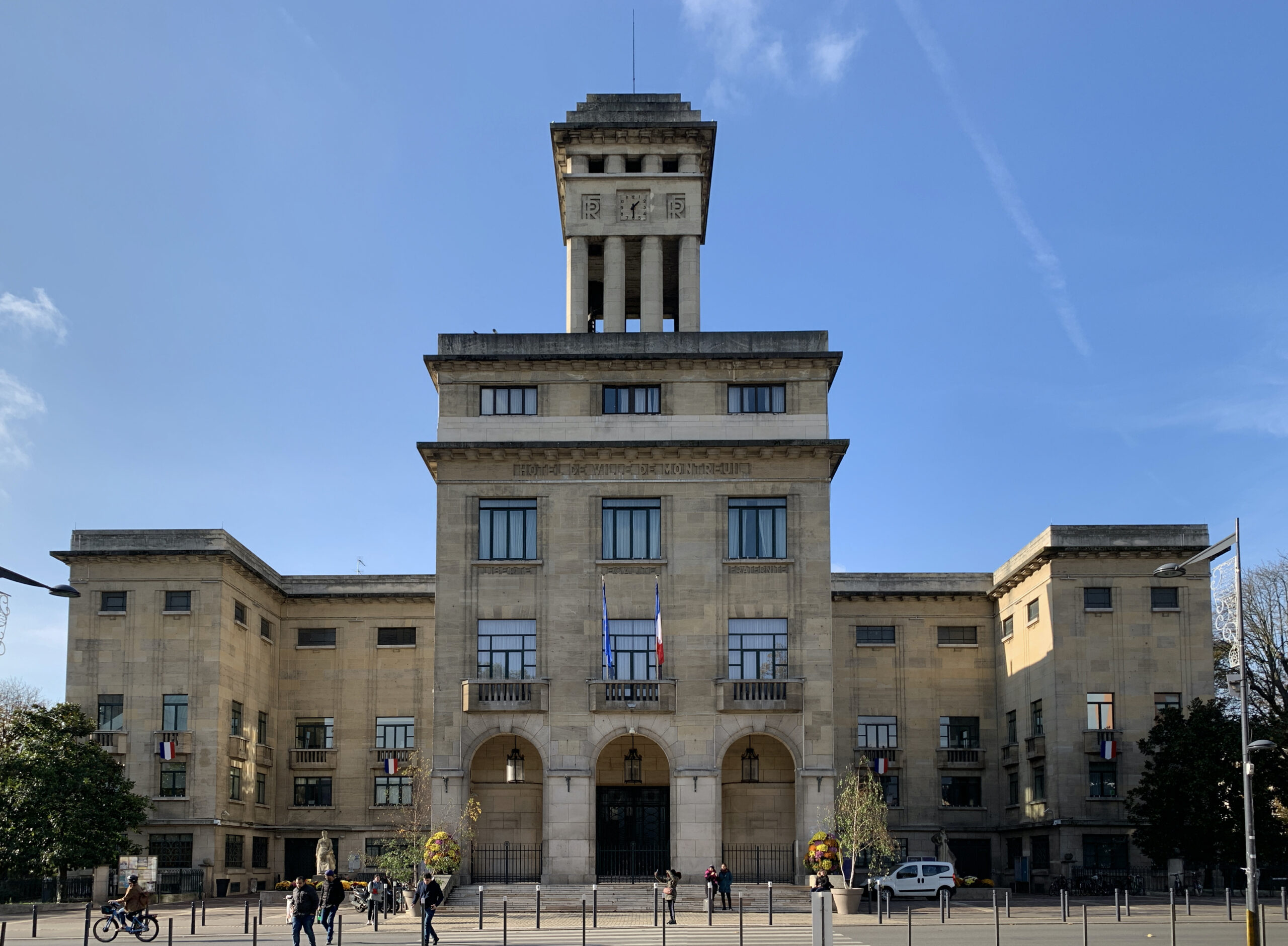 Huissier Montreuil